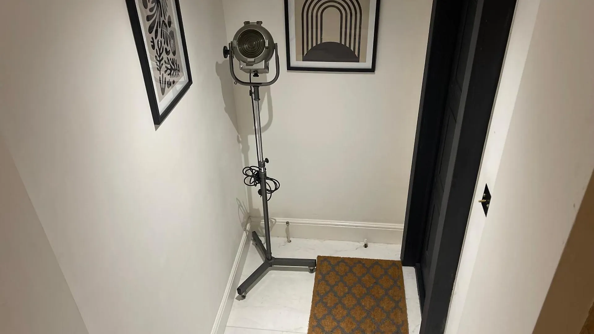 Immaculate 2-Bed Apartment In London