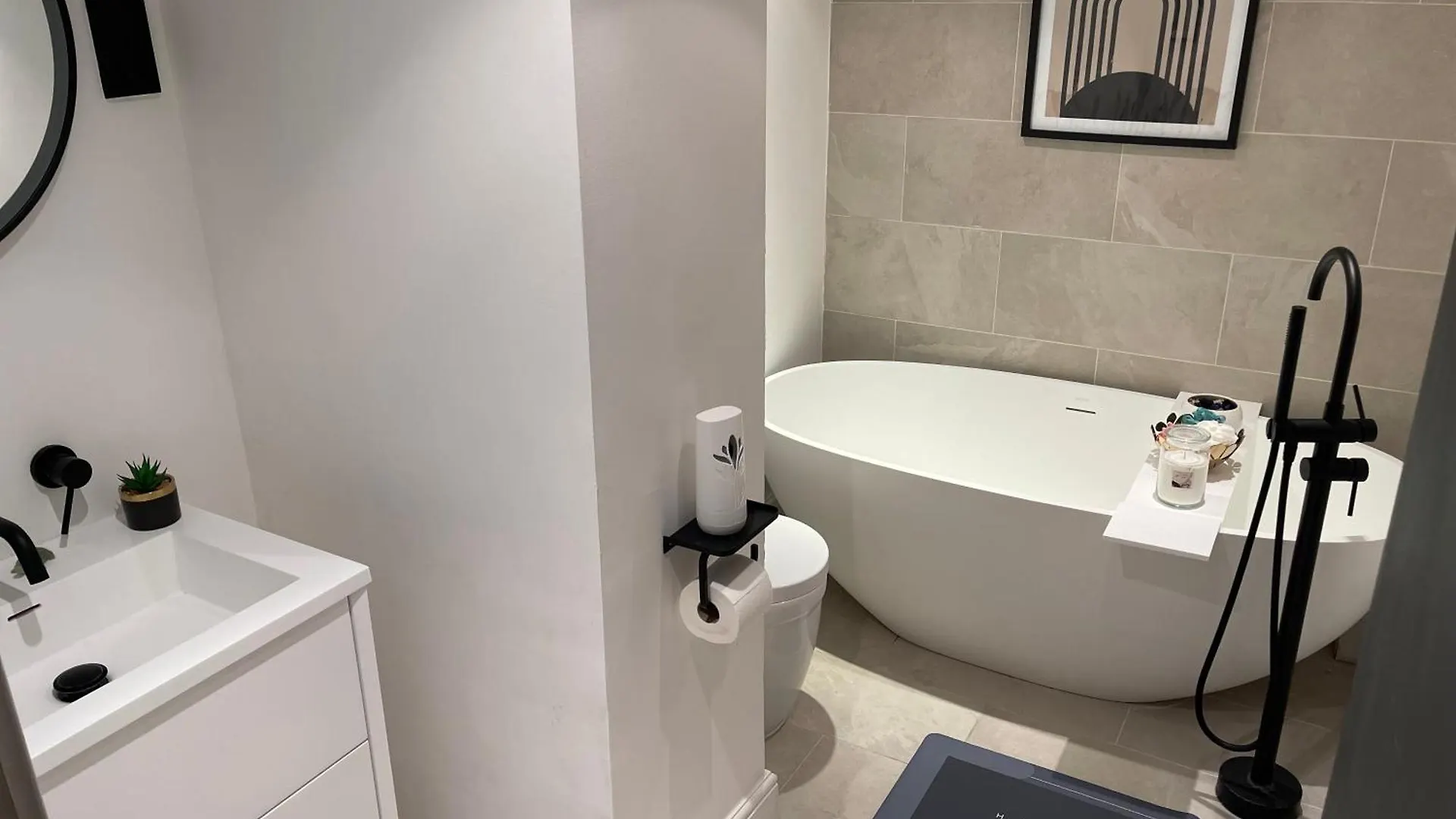 Immaculate 2-Bed Apartment In Londýn