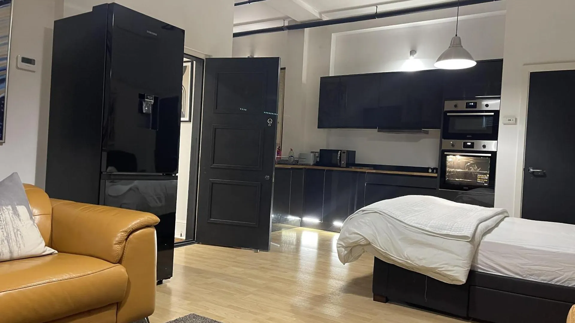 Immaculate 2-Bed Apartment In Londýn